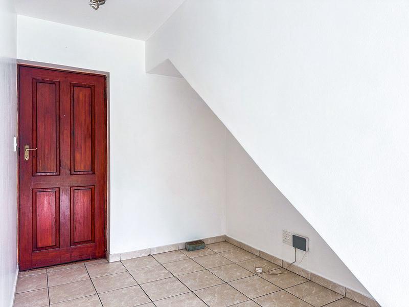 2 Bedroom Property for Sale in Protea Heights Western Cape